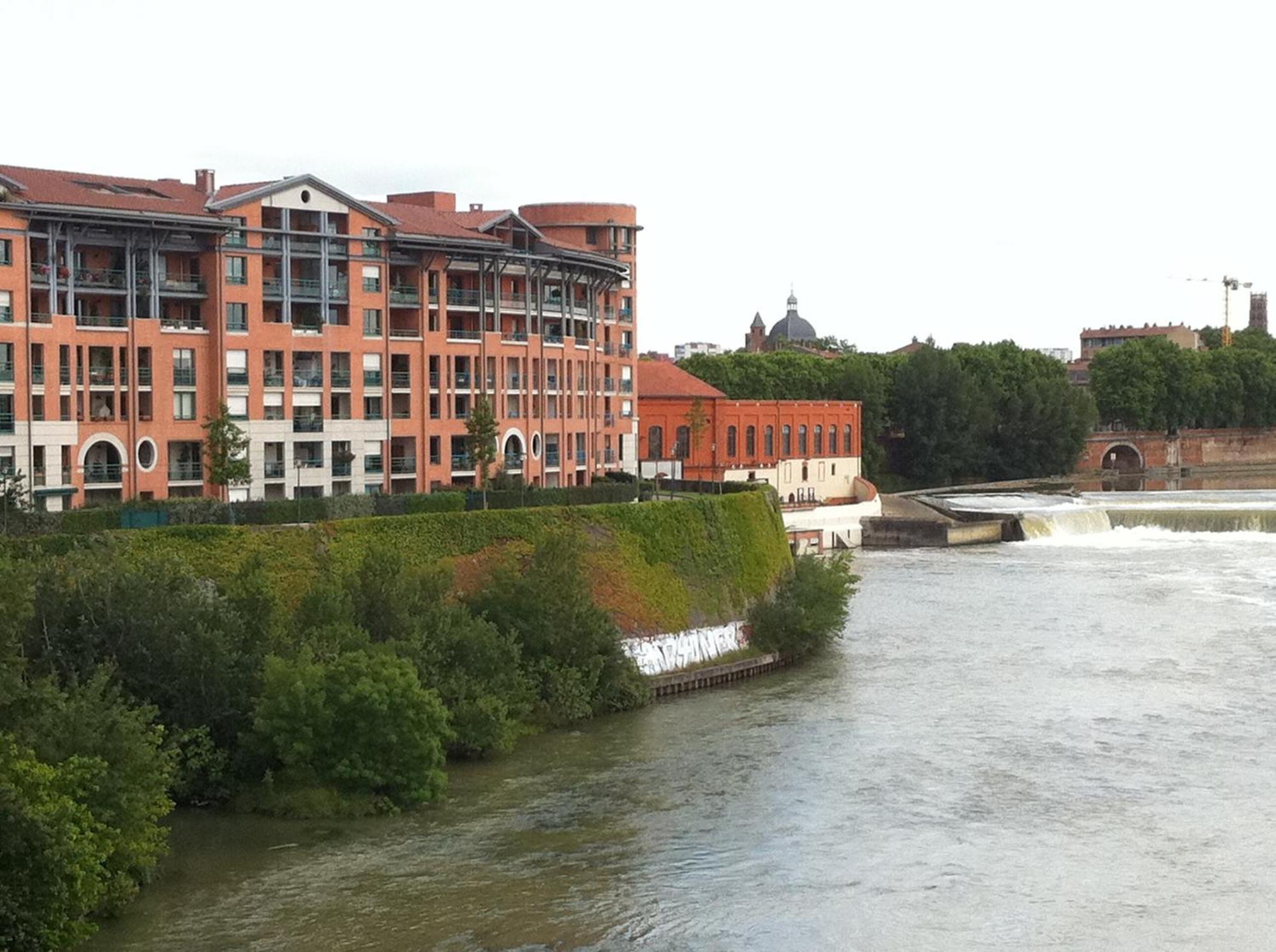 Appartement Standing A Toulouse En Centre Ville Esterno foto